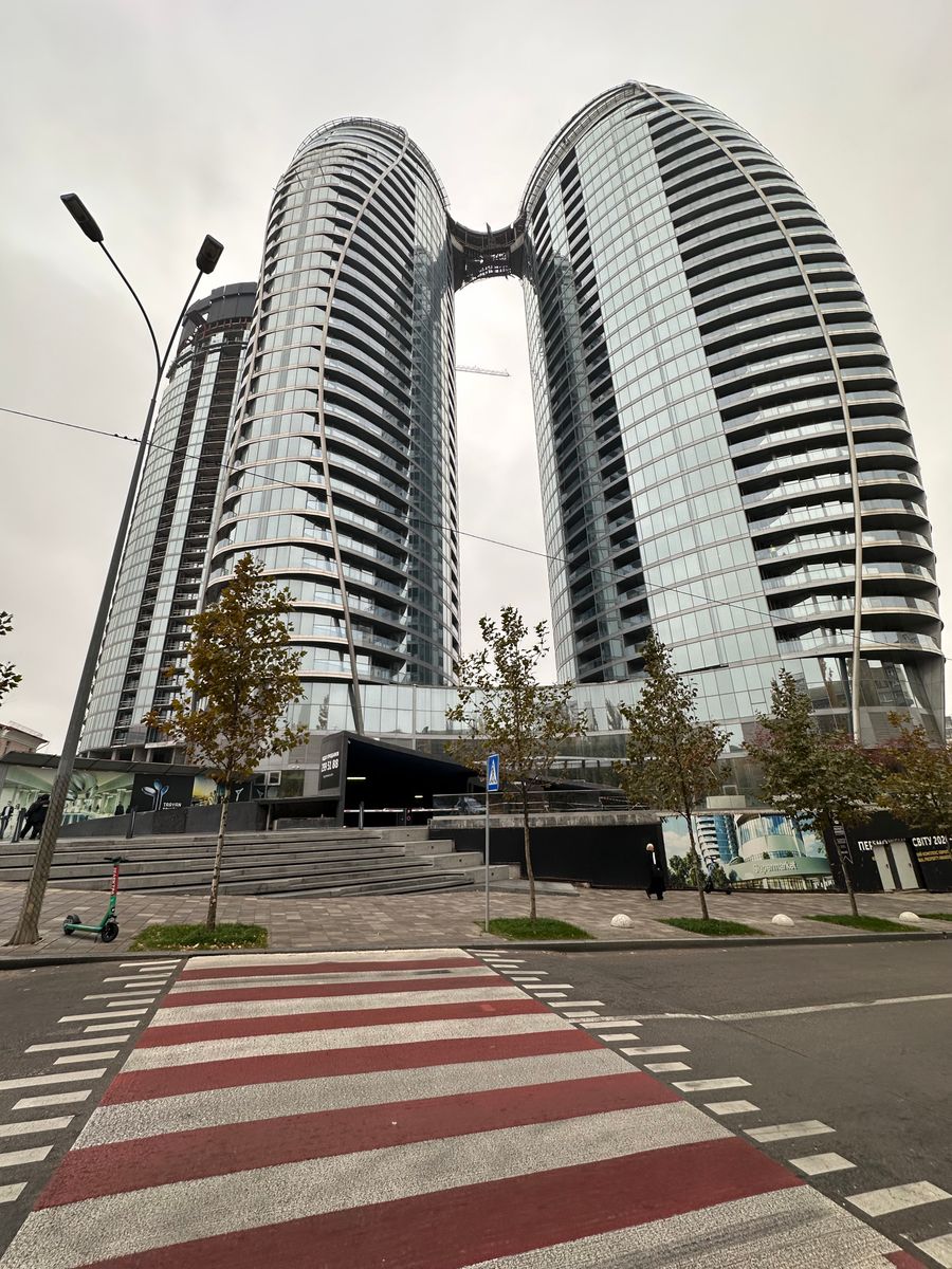 1831990626390806