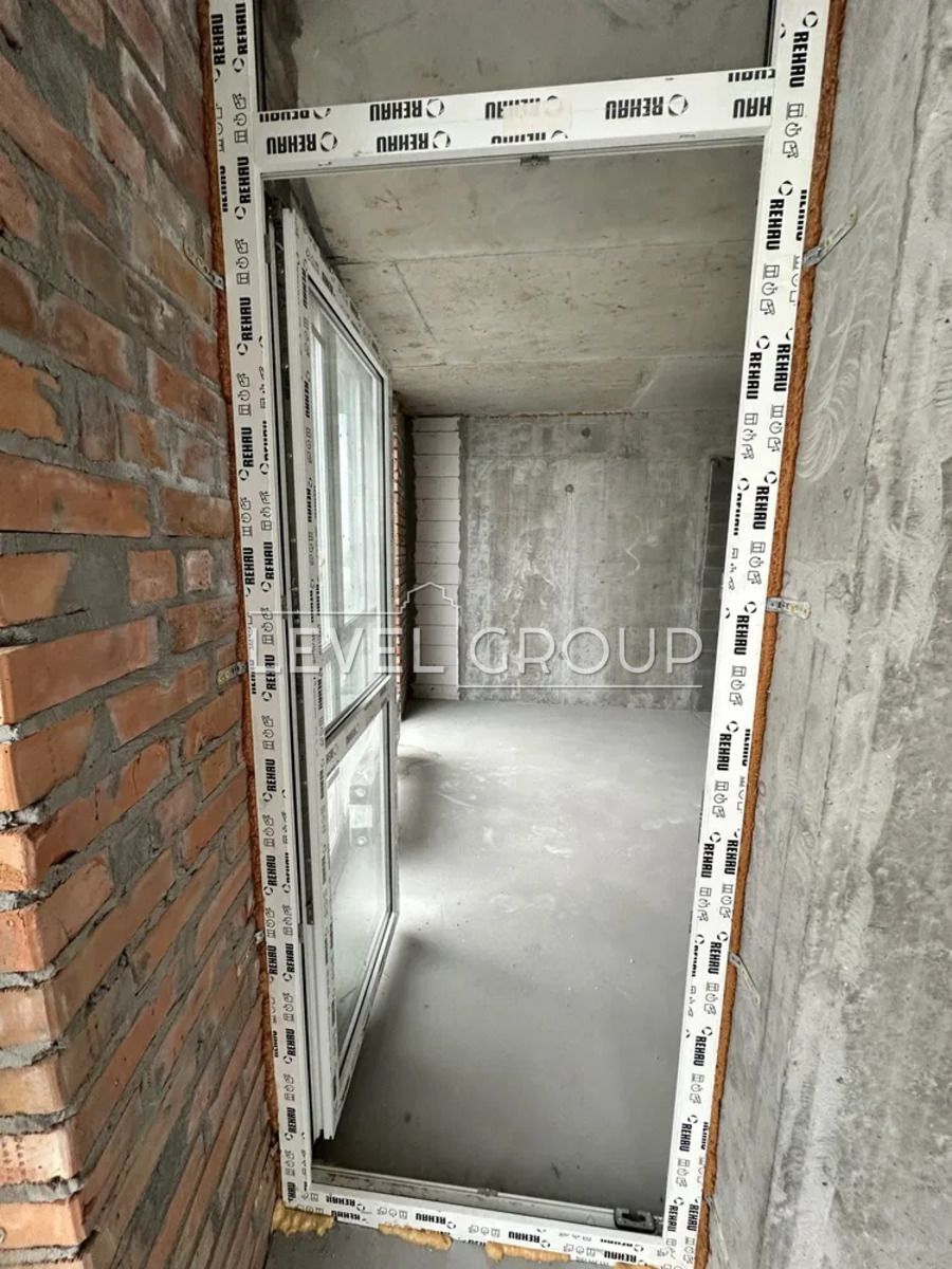 1834805282361806