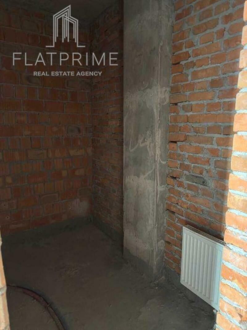1832545464130808