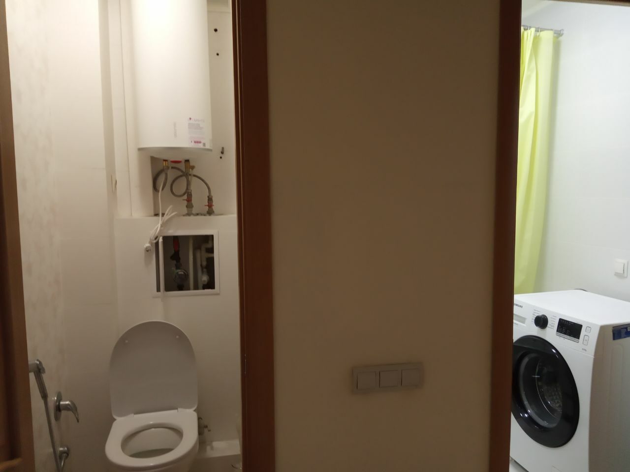 1837148340030808