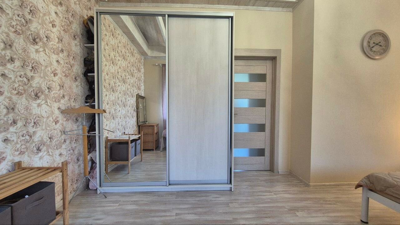 1838336140424808