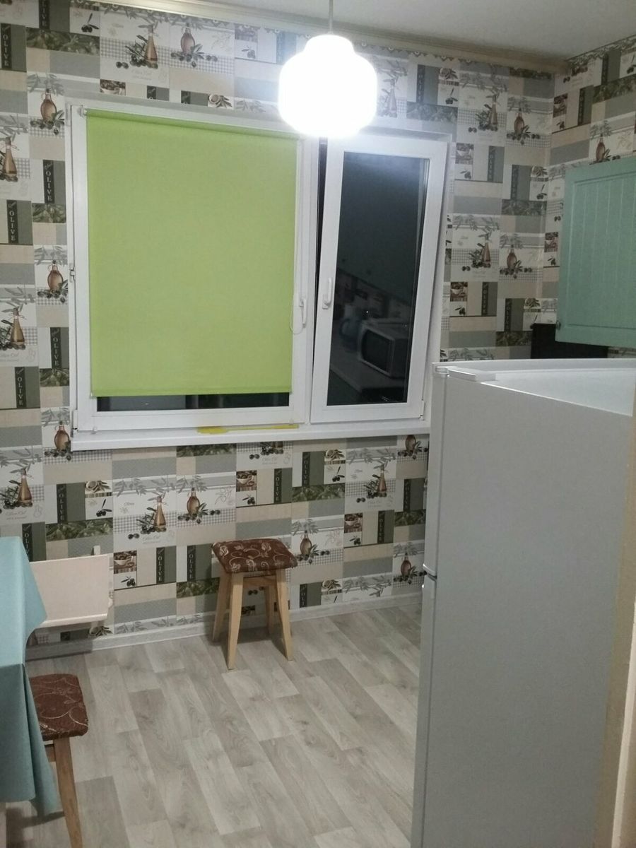 1733508132747809