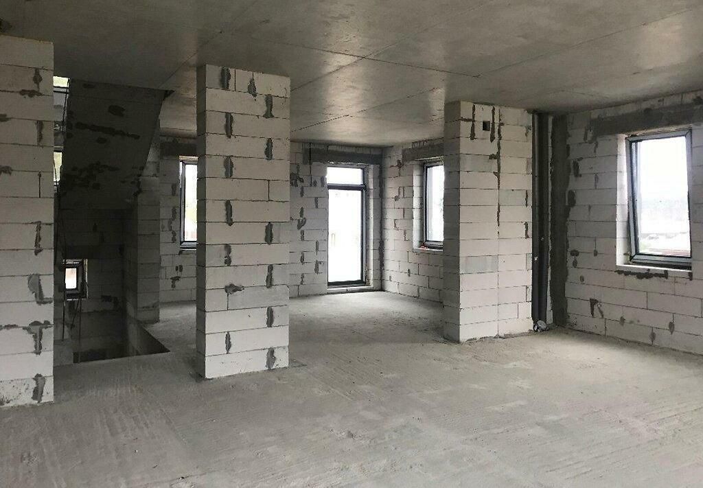 1836011274519081