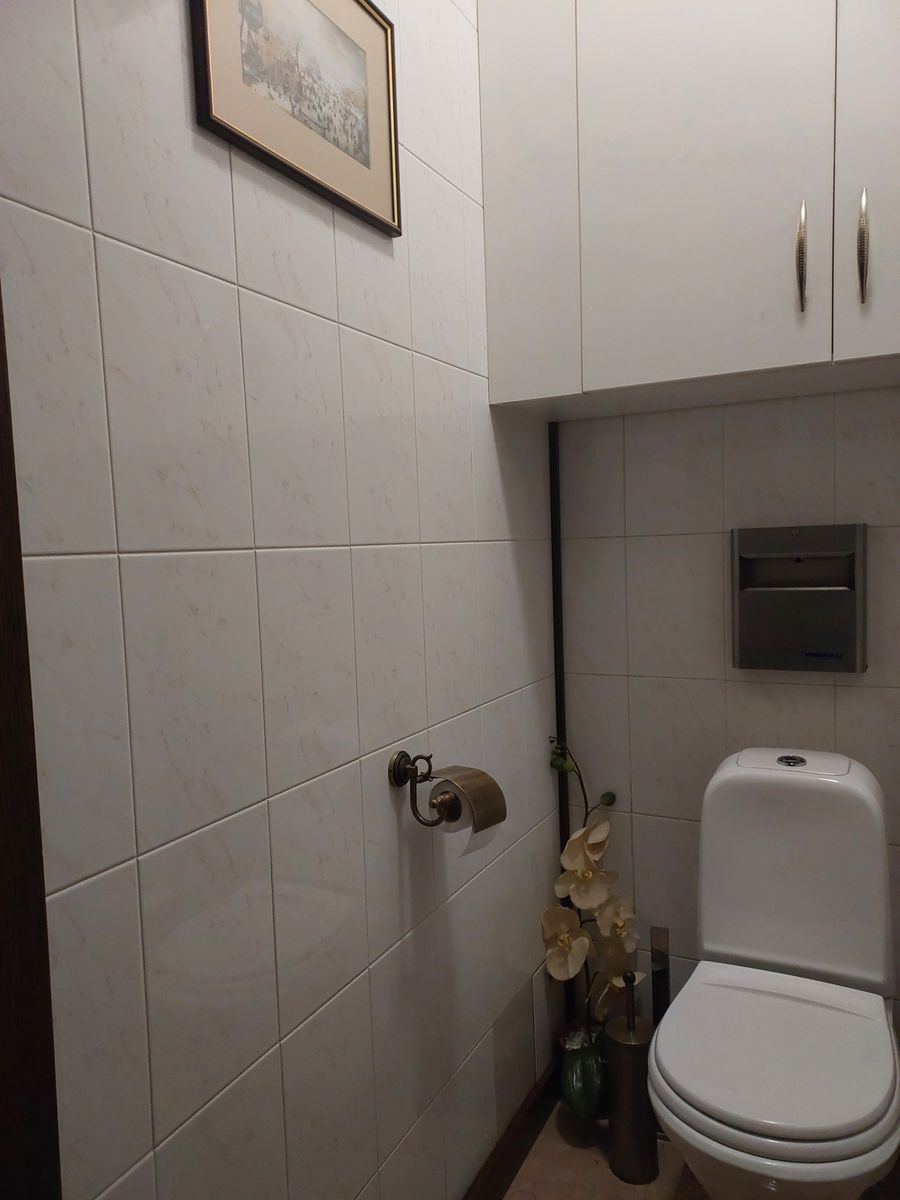 1830927992688811