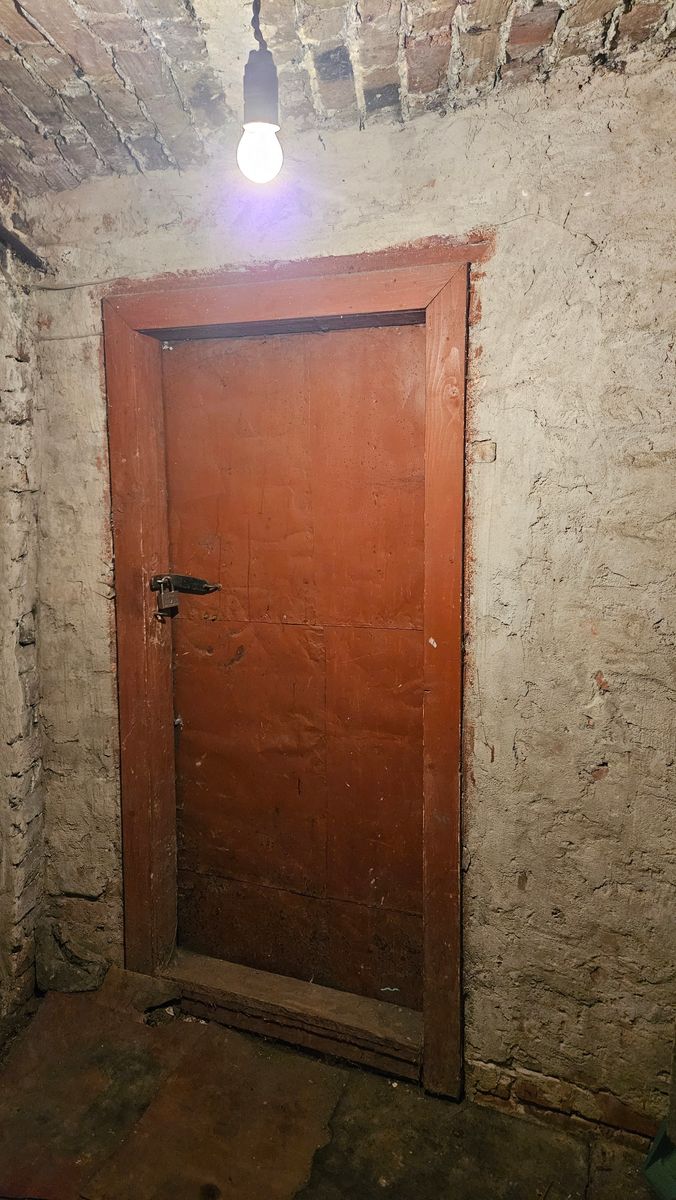 1835445896352812