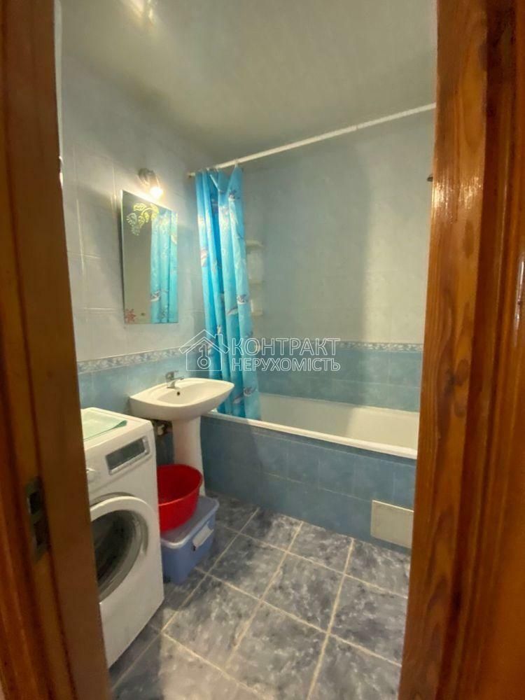 1835710604385813