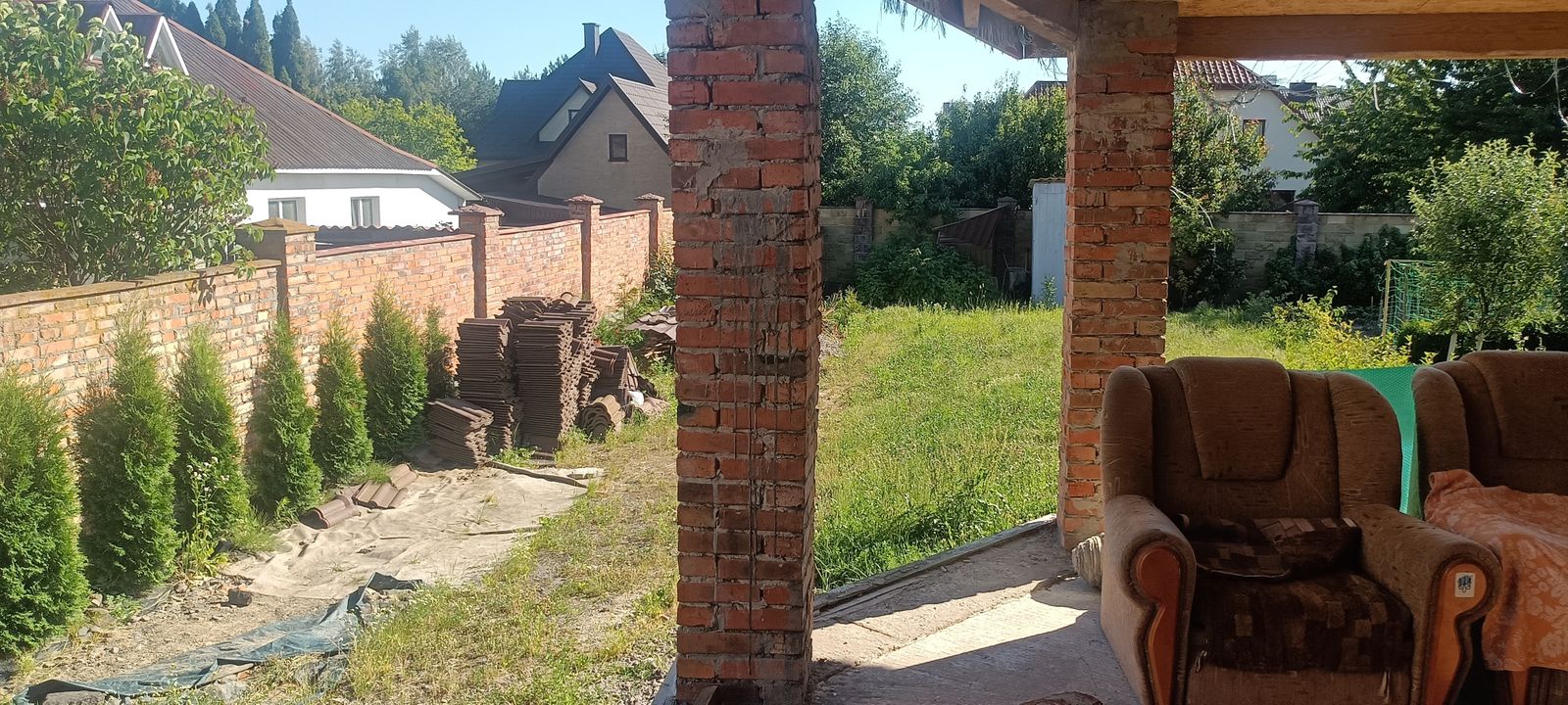 1837094933564814