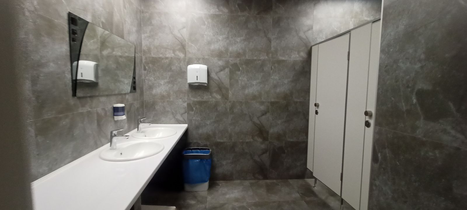 1837903608450814