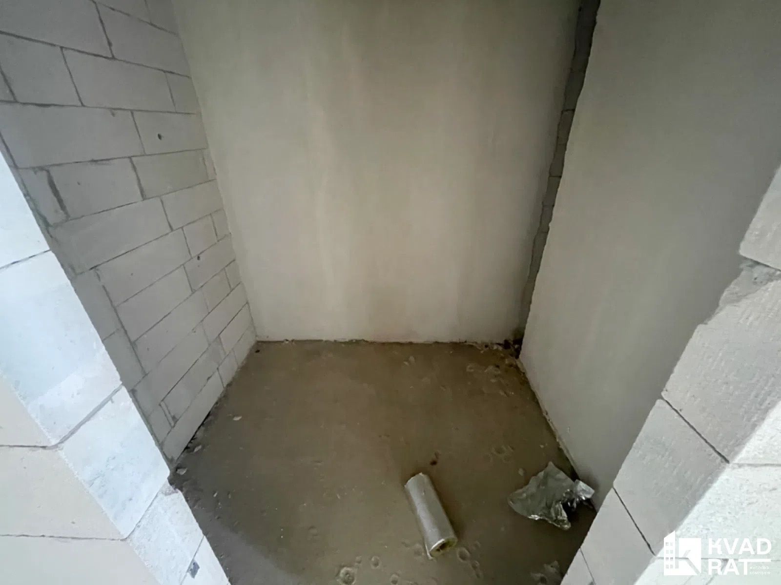 1834718709341815