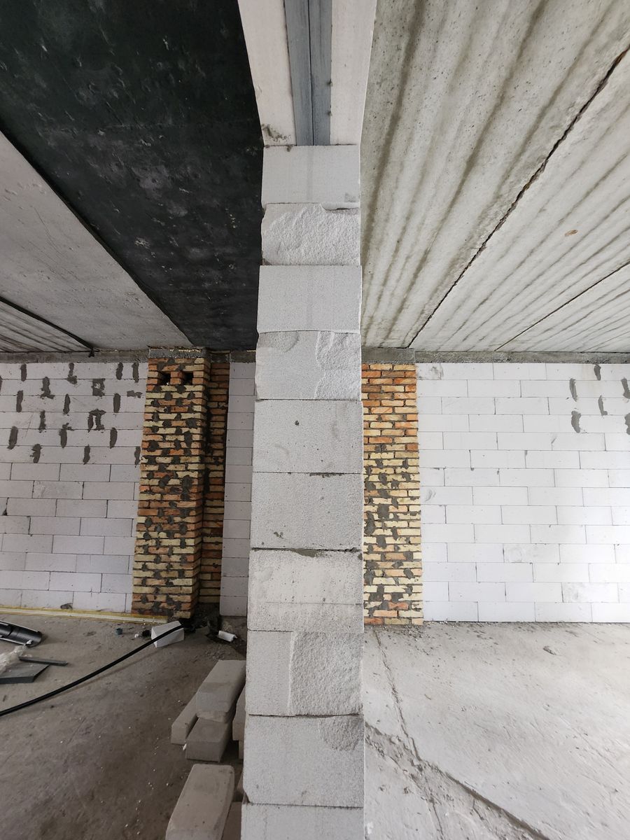 1837071873581815
