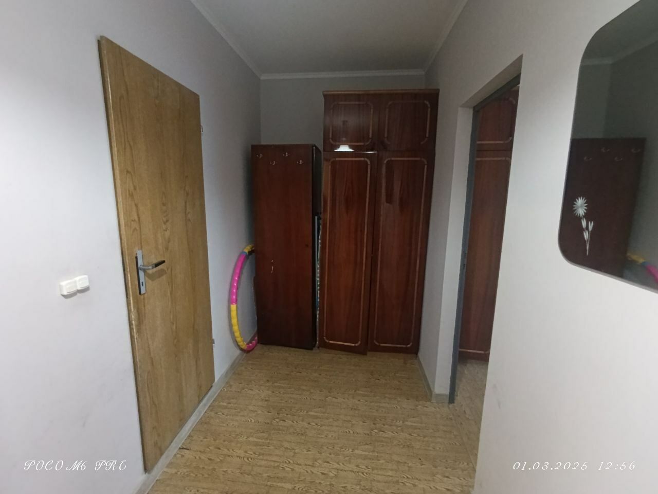 1825561671554816
