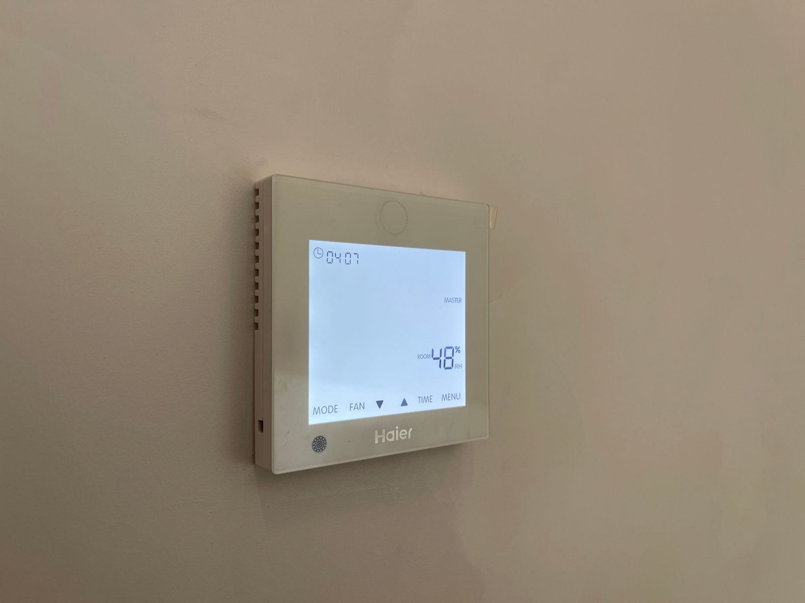 1831651336014816