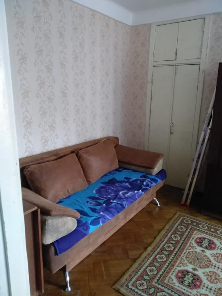 1818603983128818