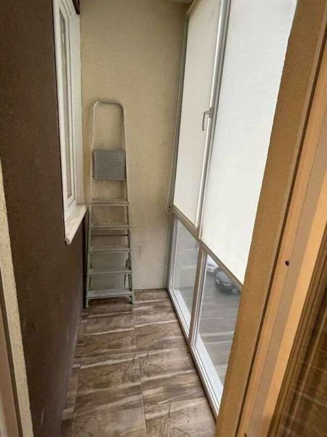 1834628635757819