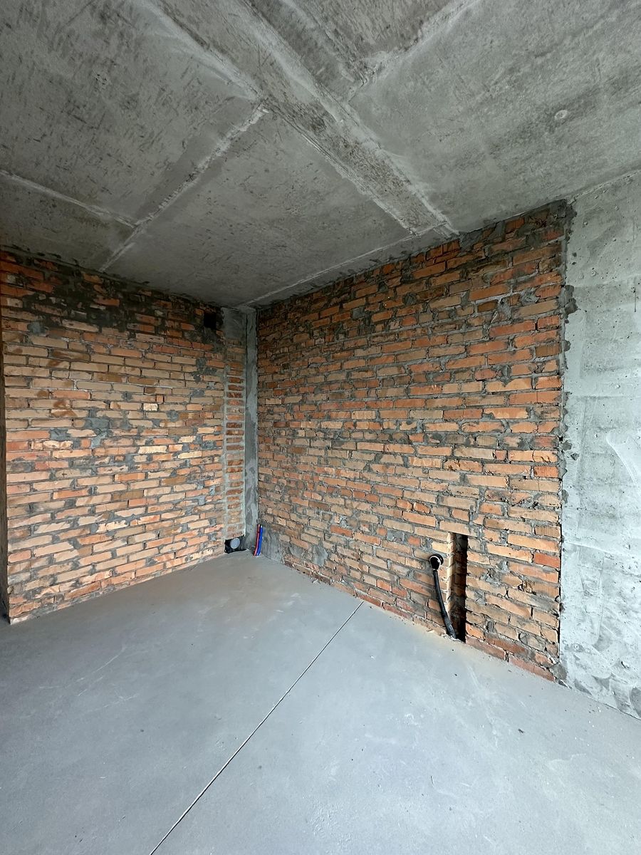 1832010049358820