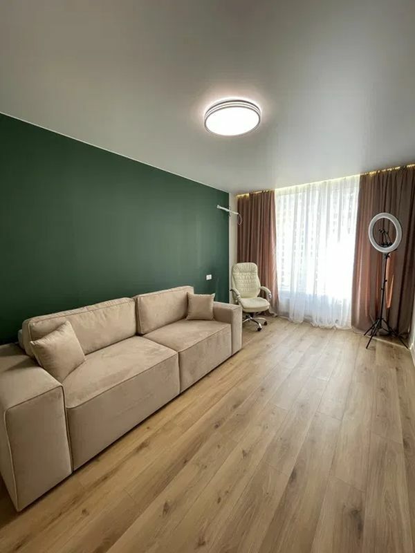 1833912836525820