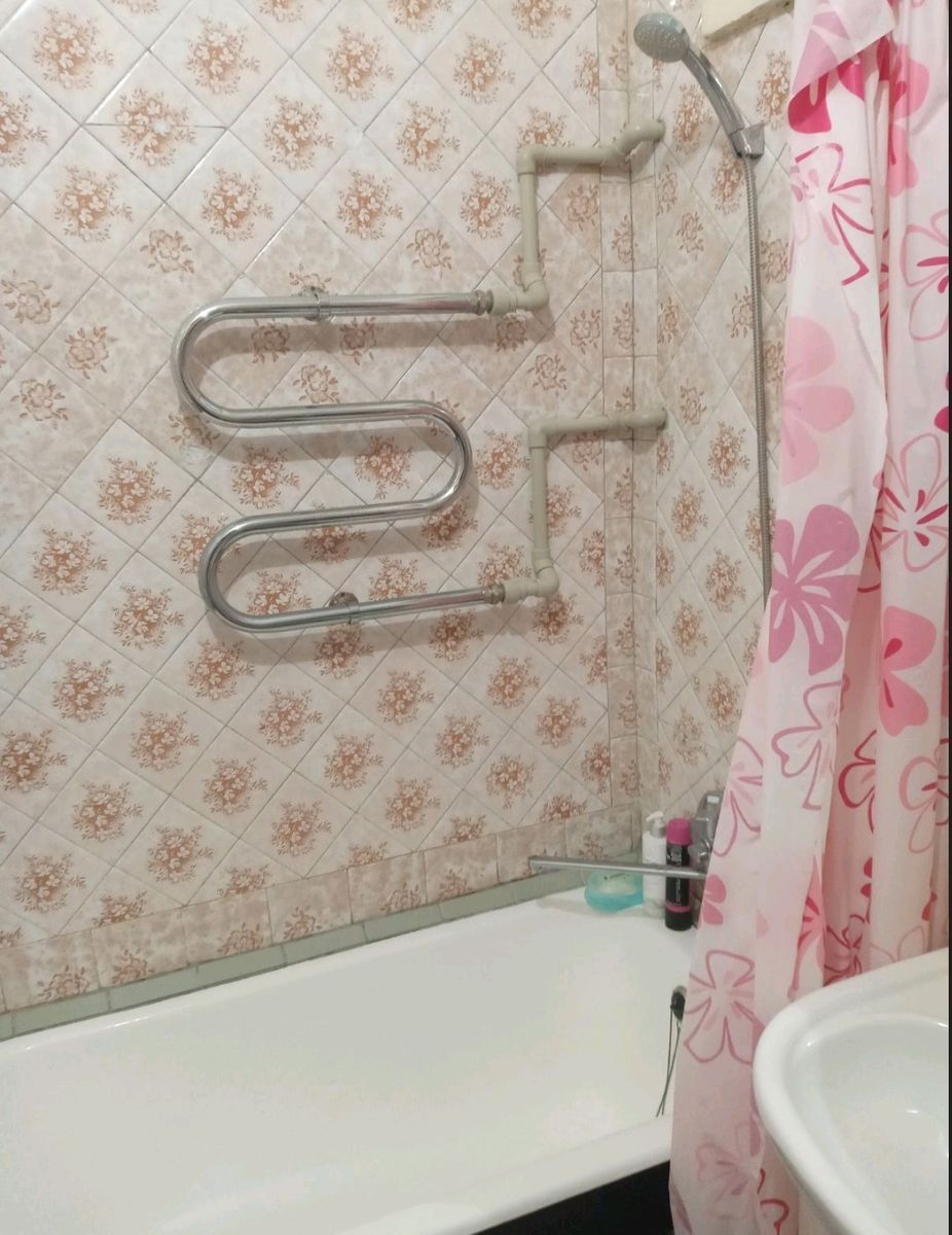 1833450718430821