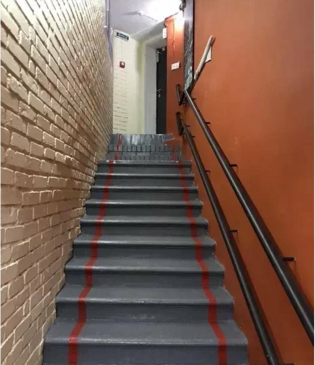 1836087090846821
