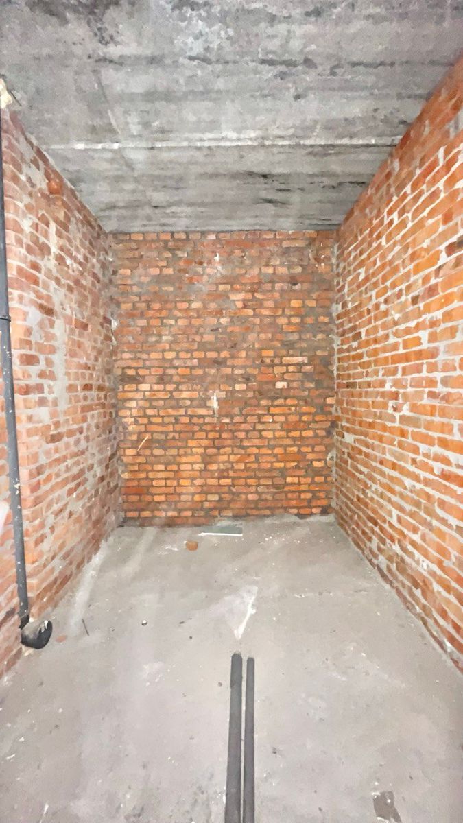 1839186177499821