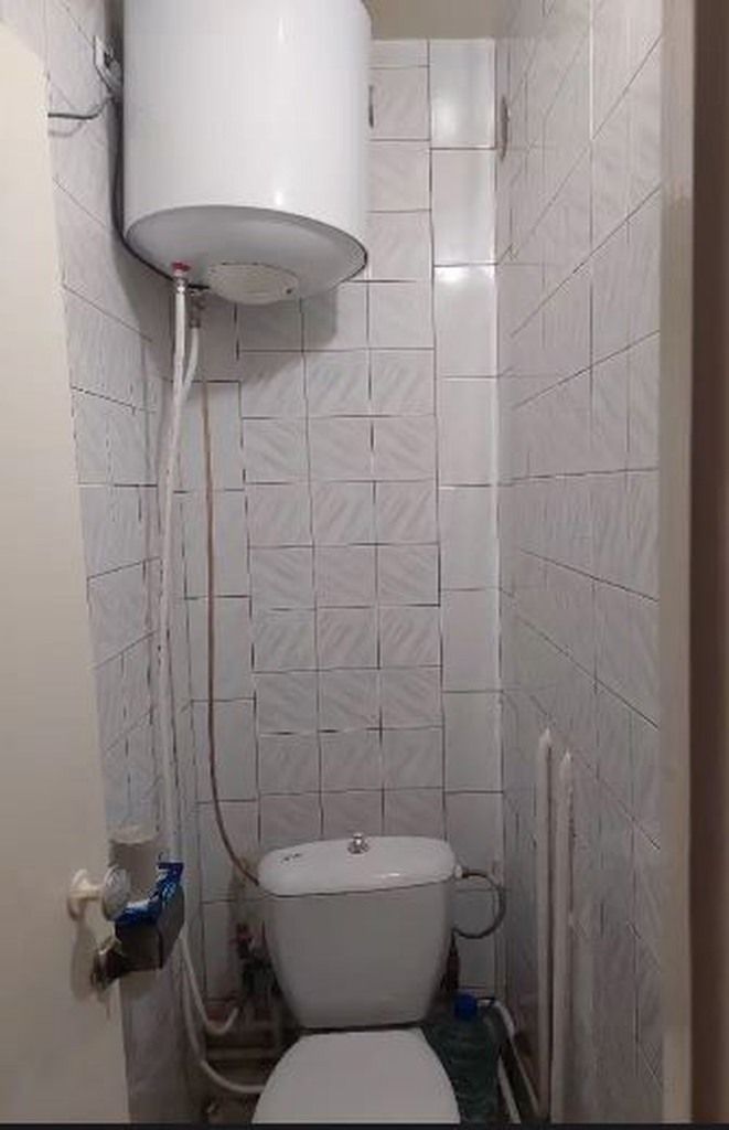 1833730274503822