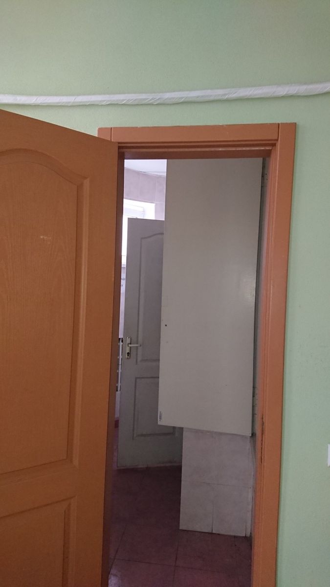 1834173883810822