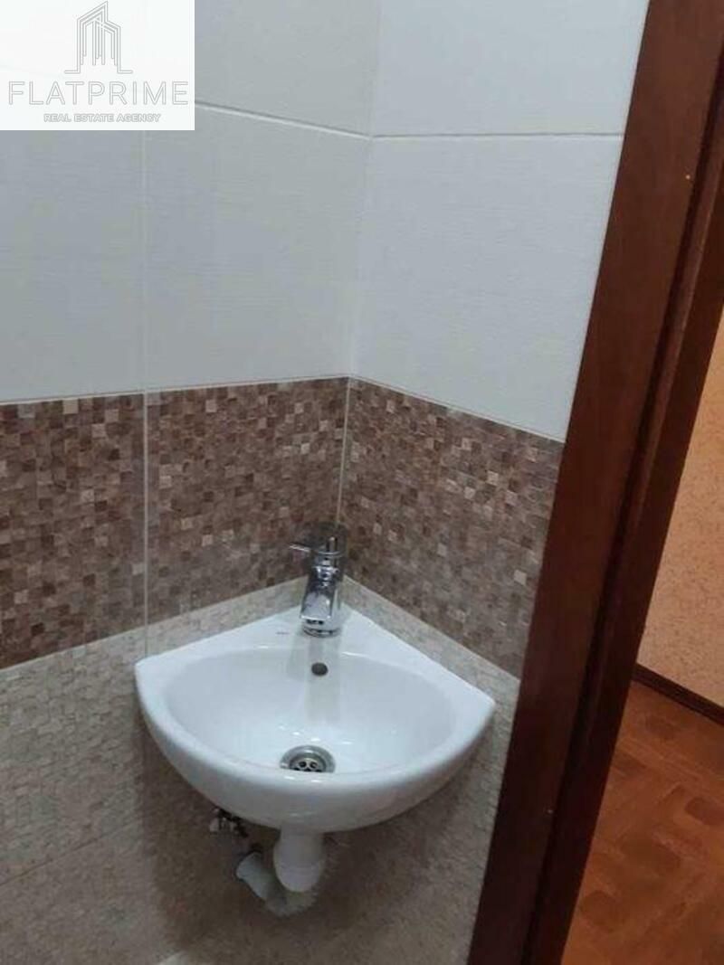 1834709504307822
