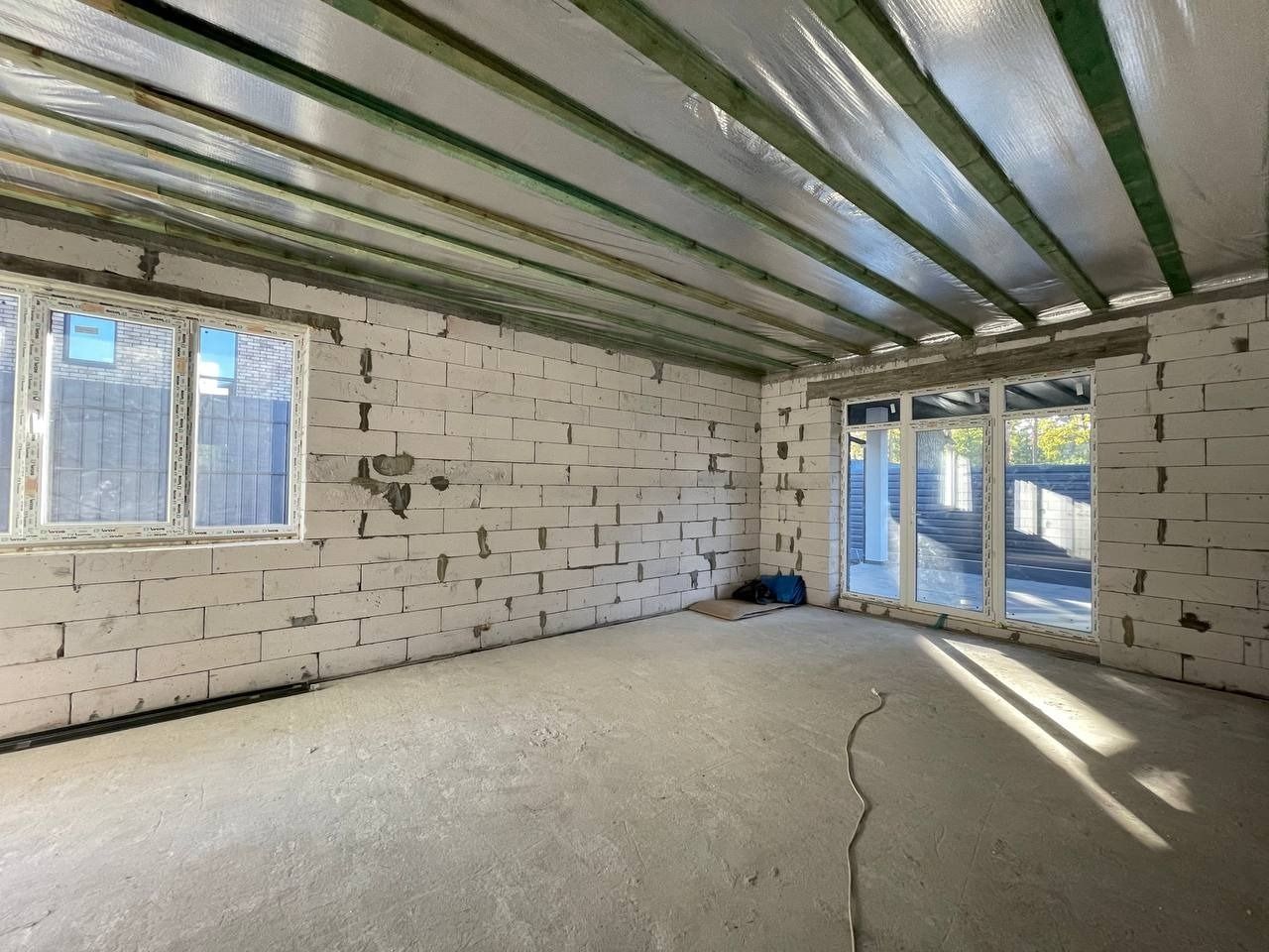 1838073090736824