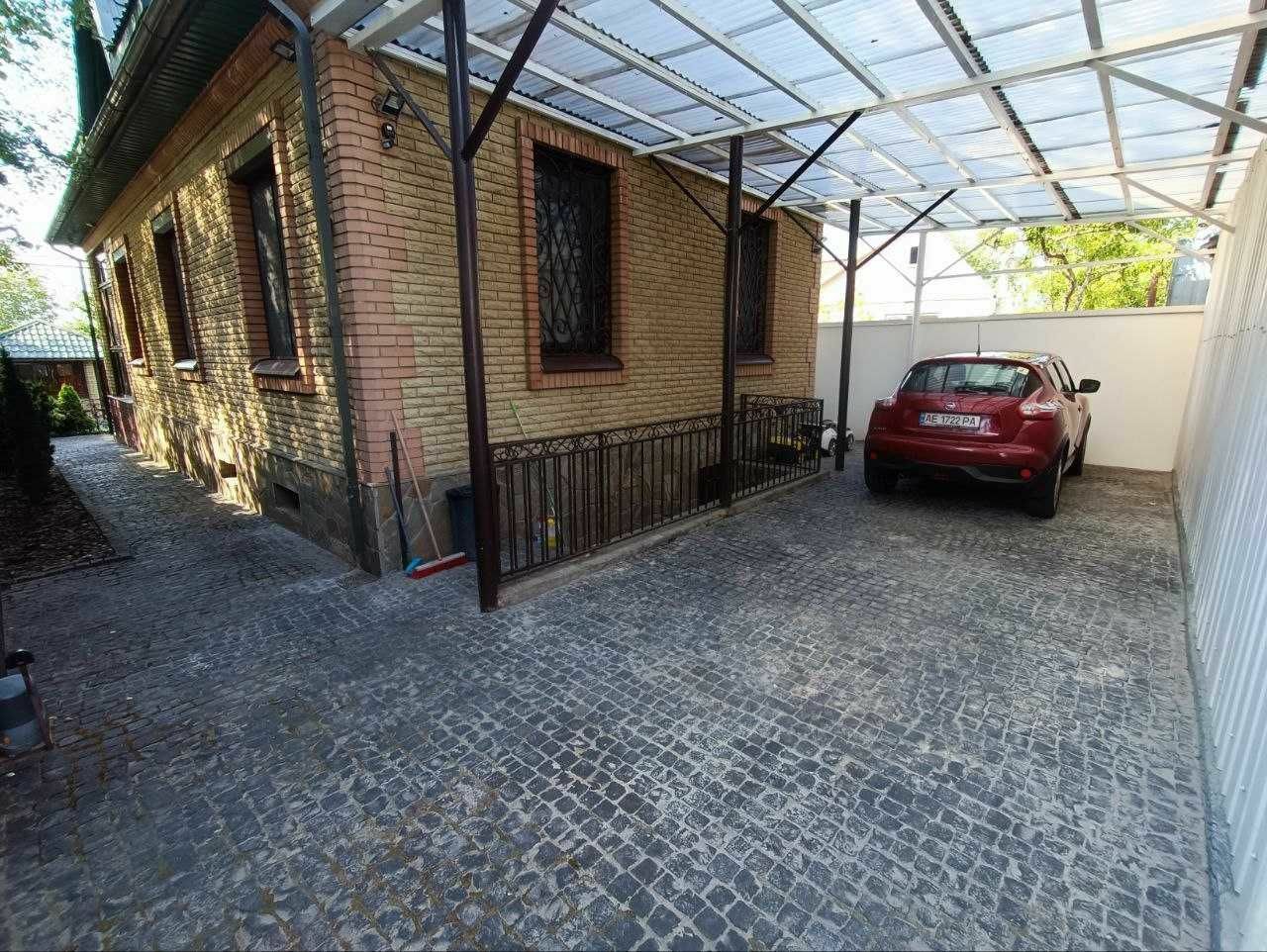 1835633040434825