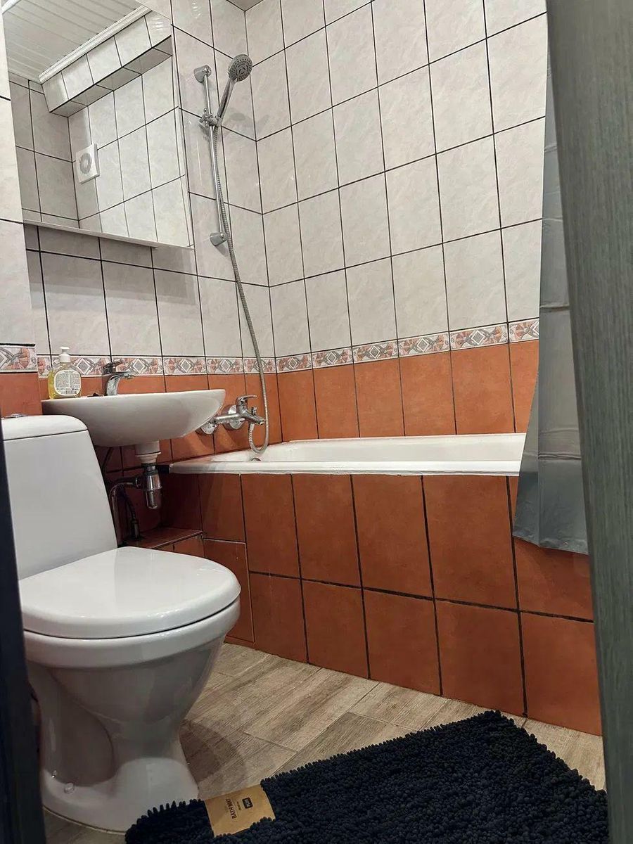 1836365947396827