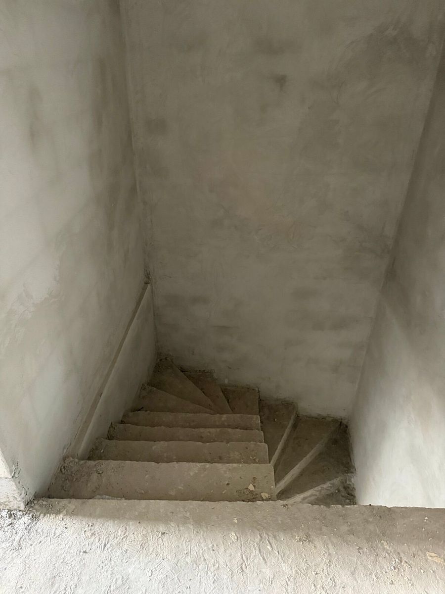 1837256256570830
