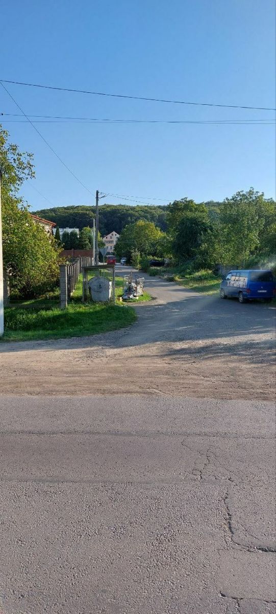1835294468448831