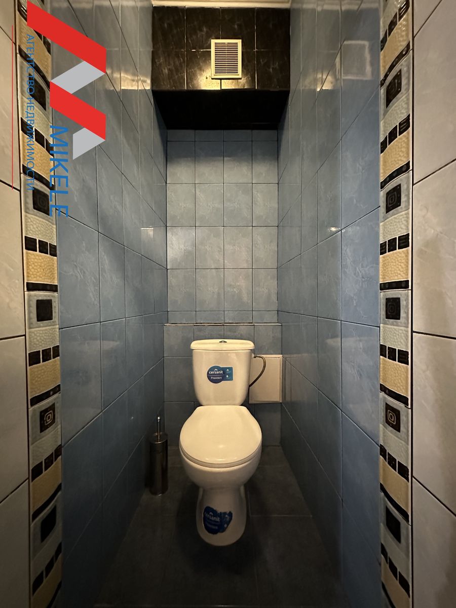 1781999393969832