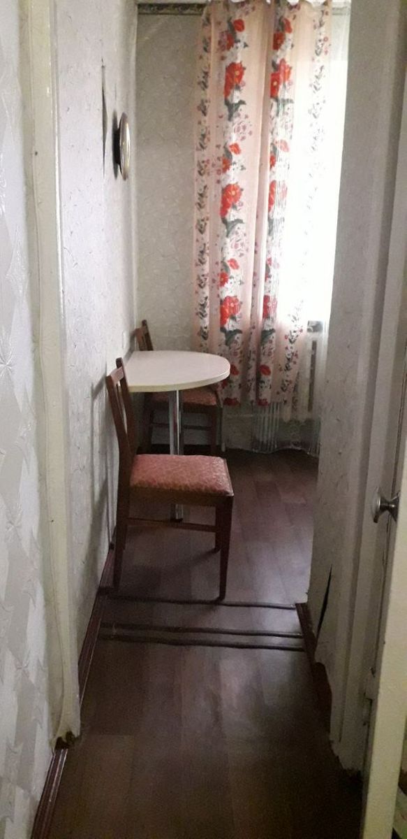 1837615635904833