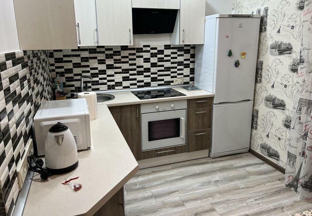 1829723714318834