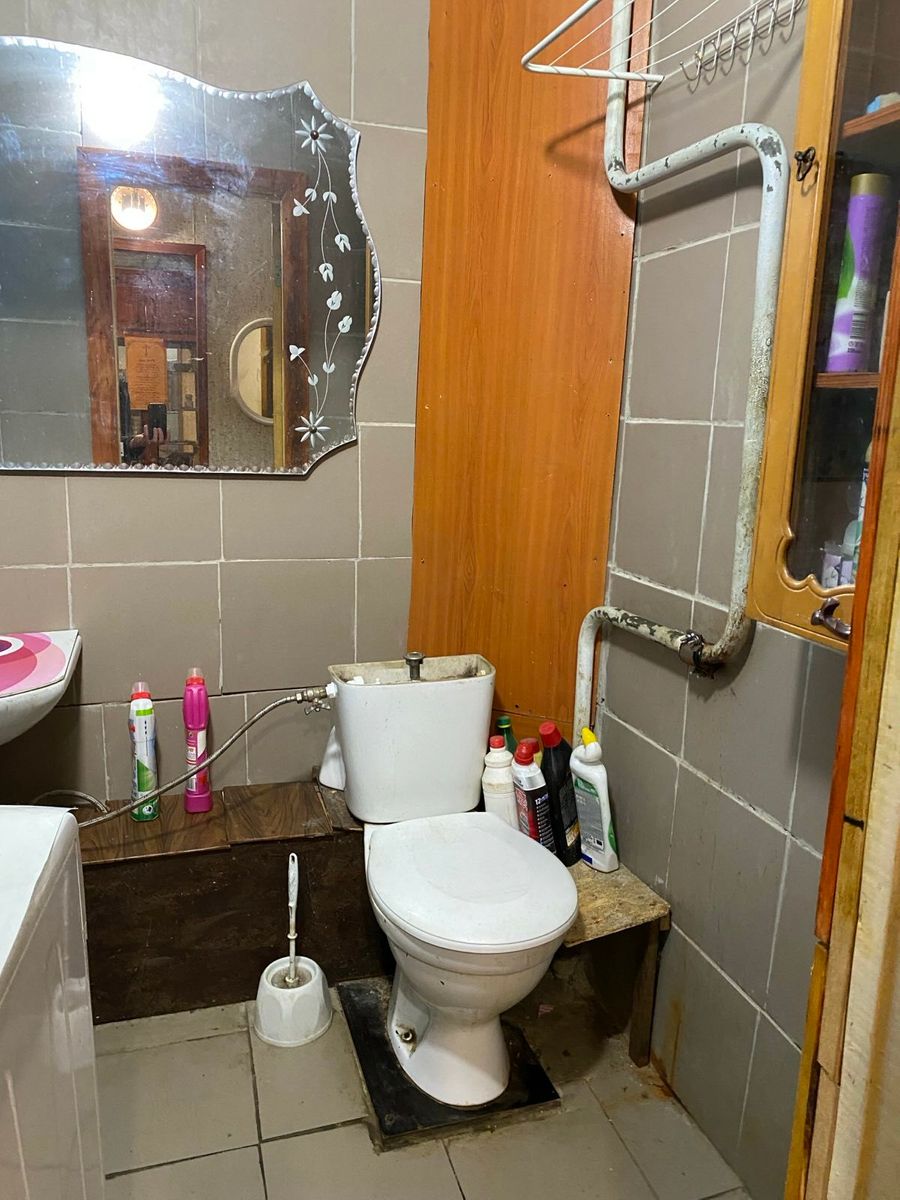 1837974597181834