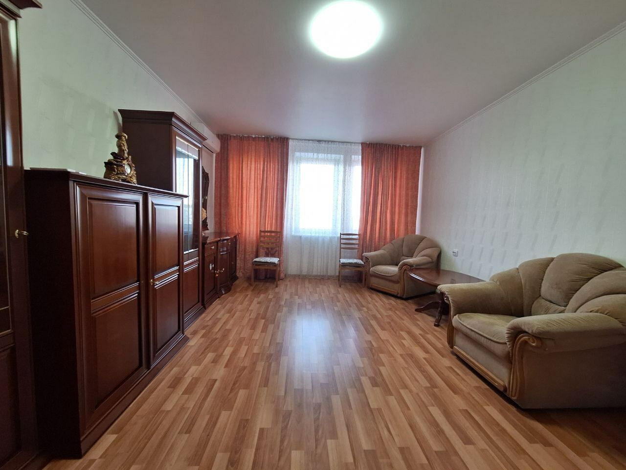 1833574186346835