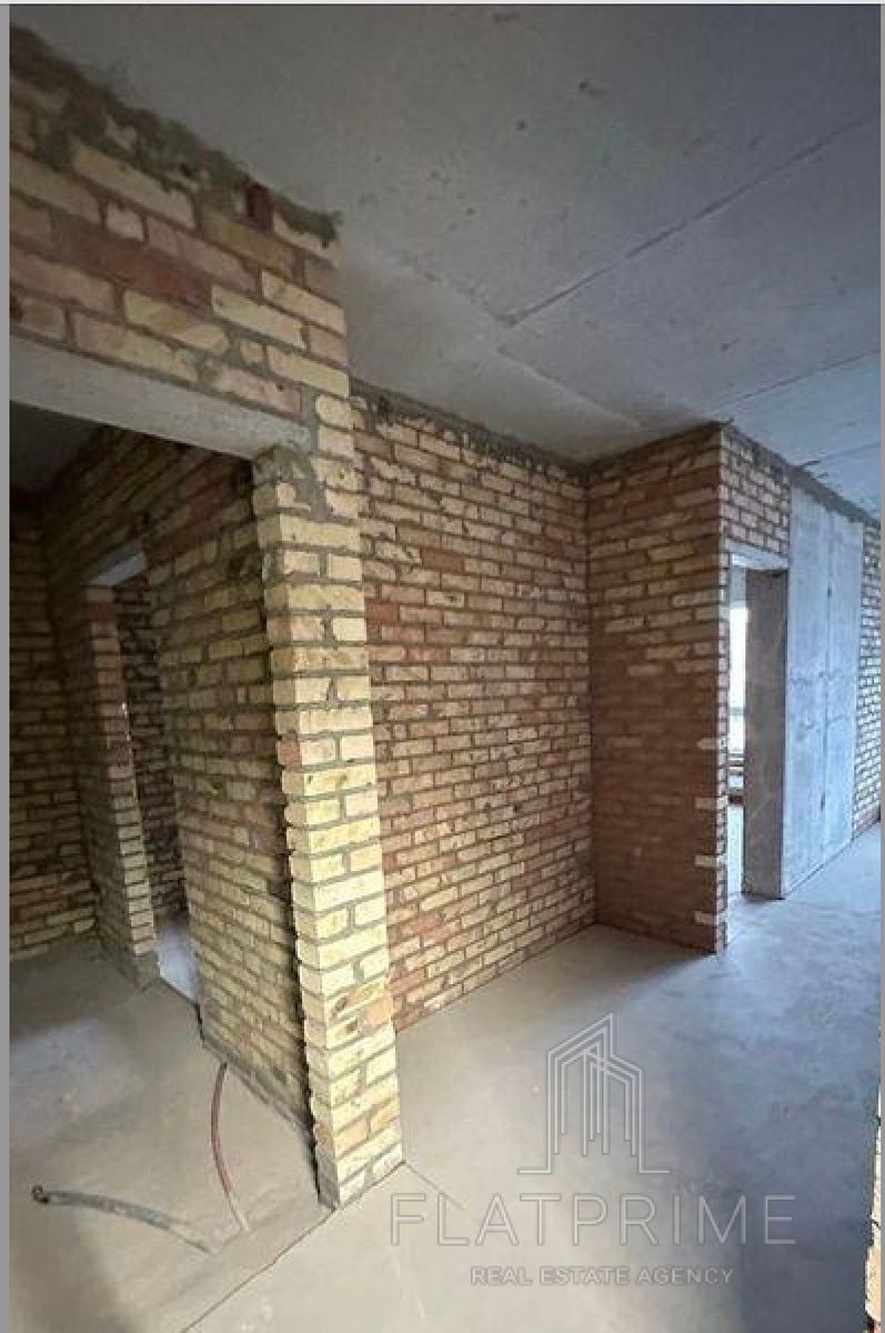 1830190894862836