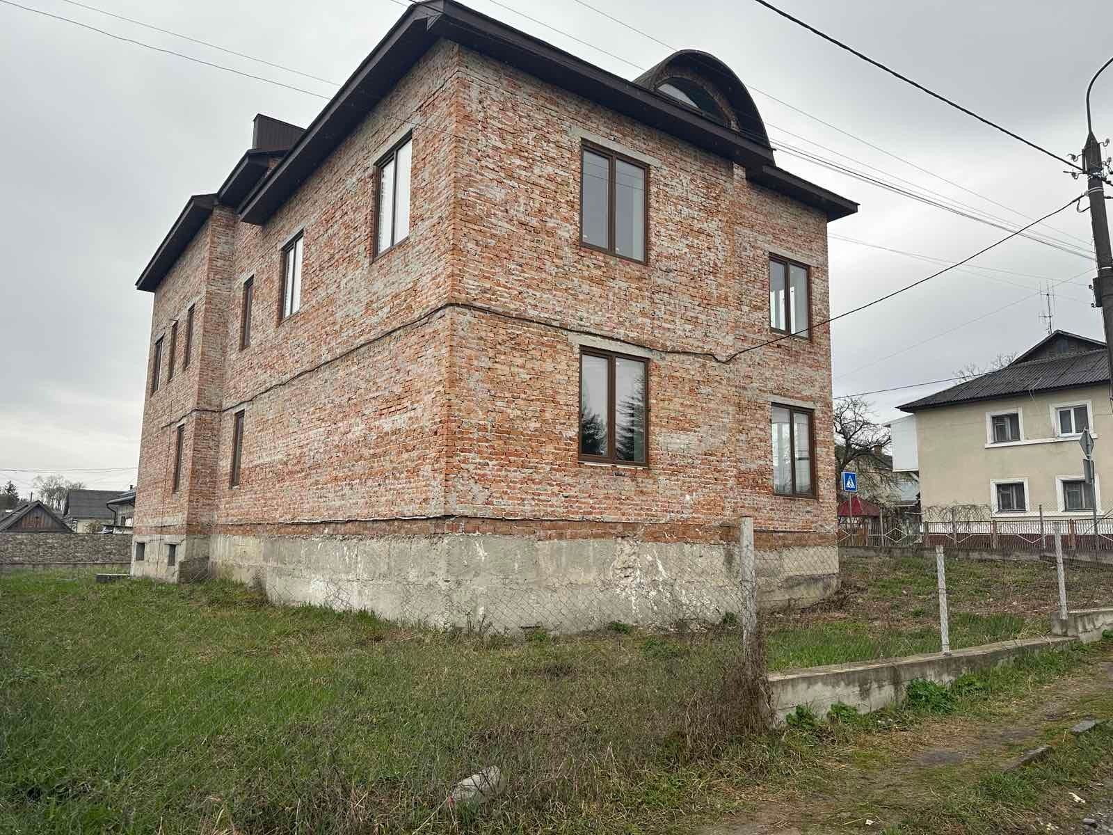 1835993448448836