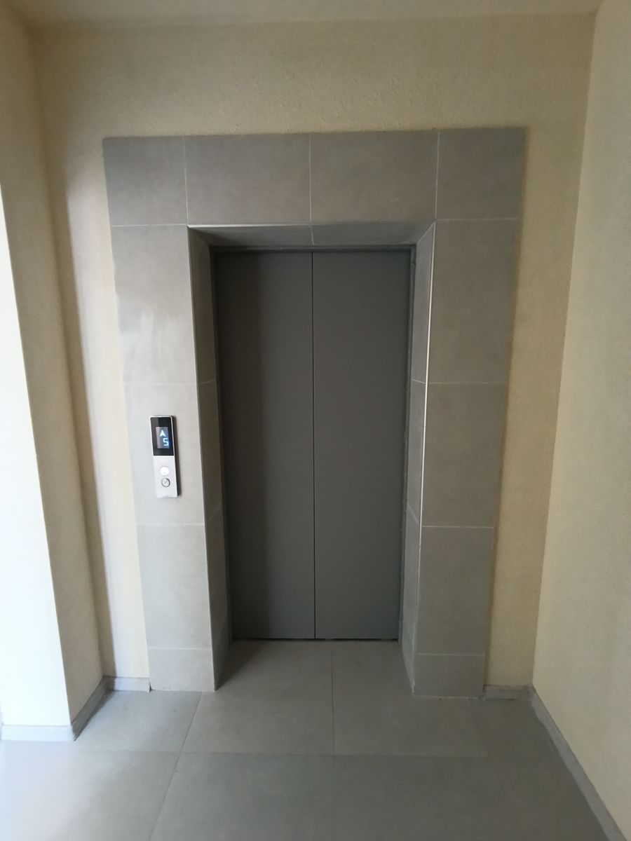 1835973364433837