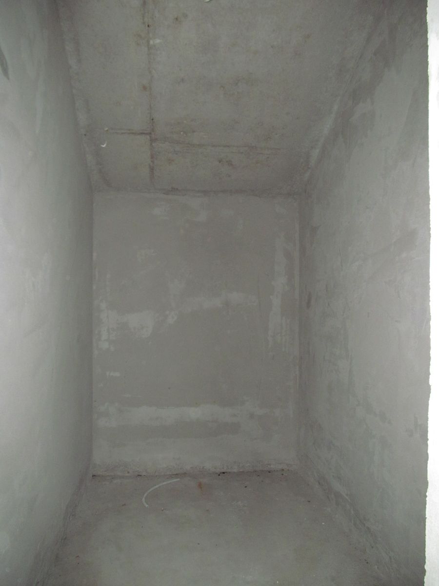 1834008156379839