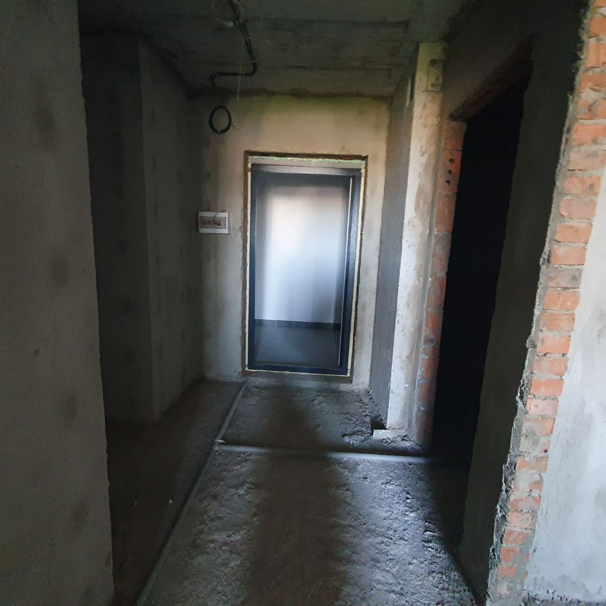 1835960404583839