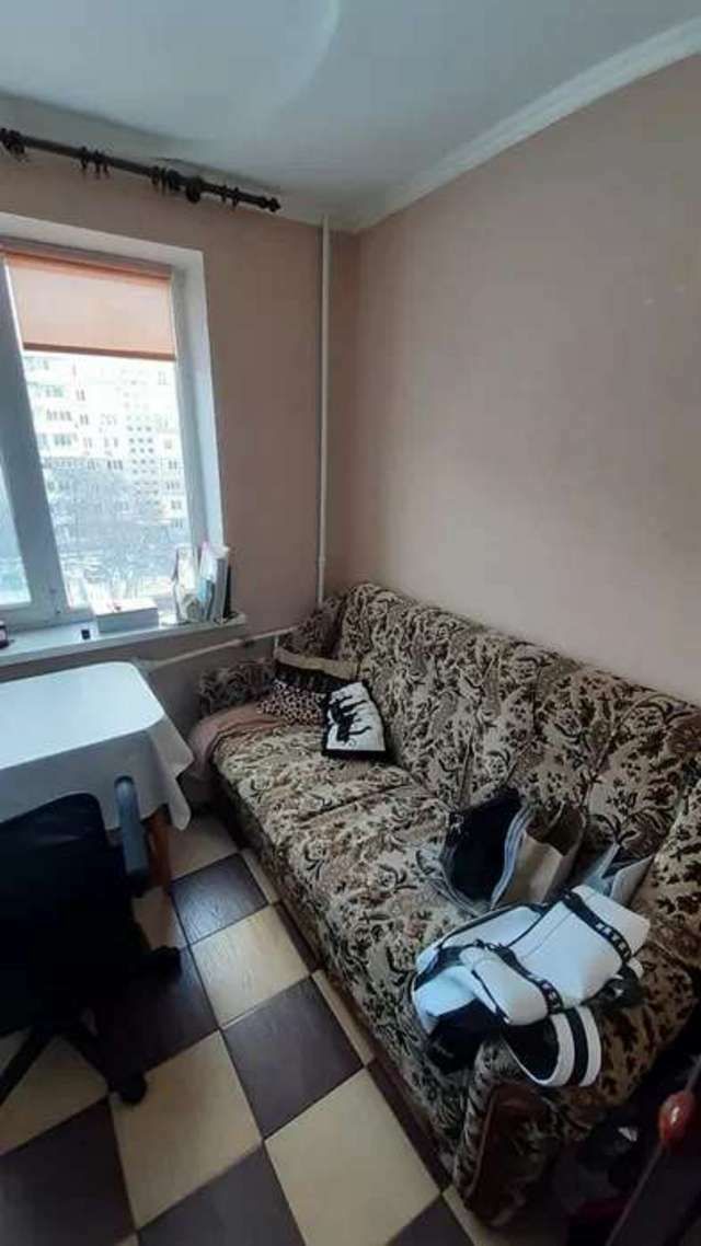 1832650621791084