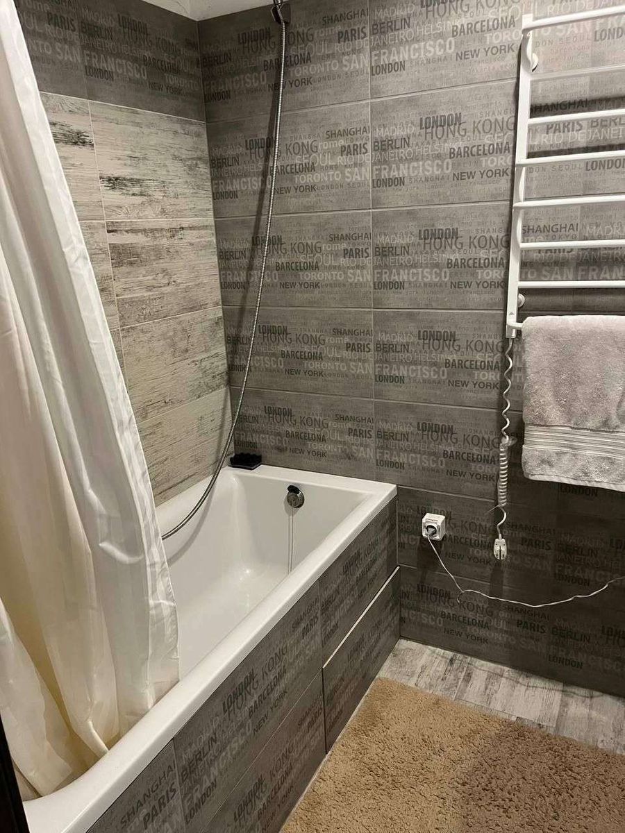 1838358079235841