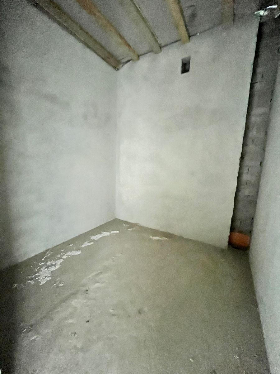 1838456581957841