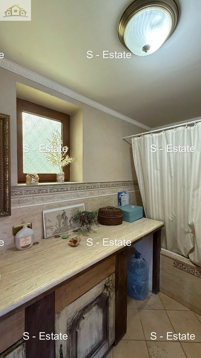 1830017765819844