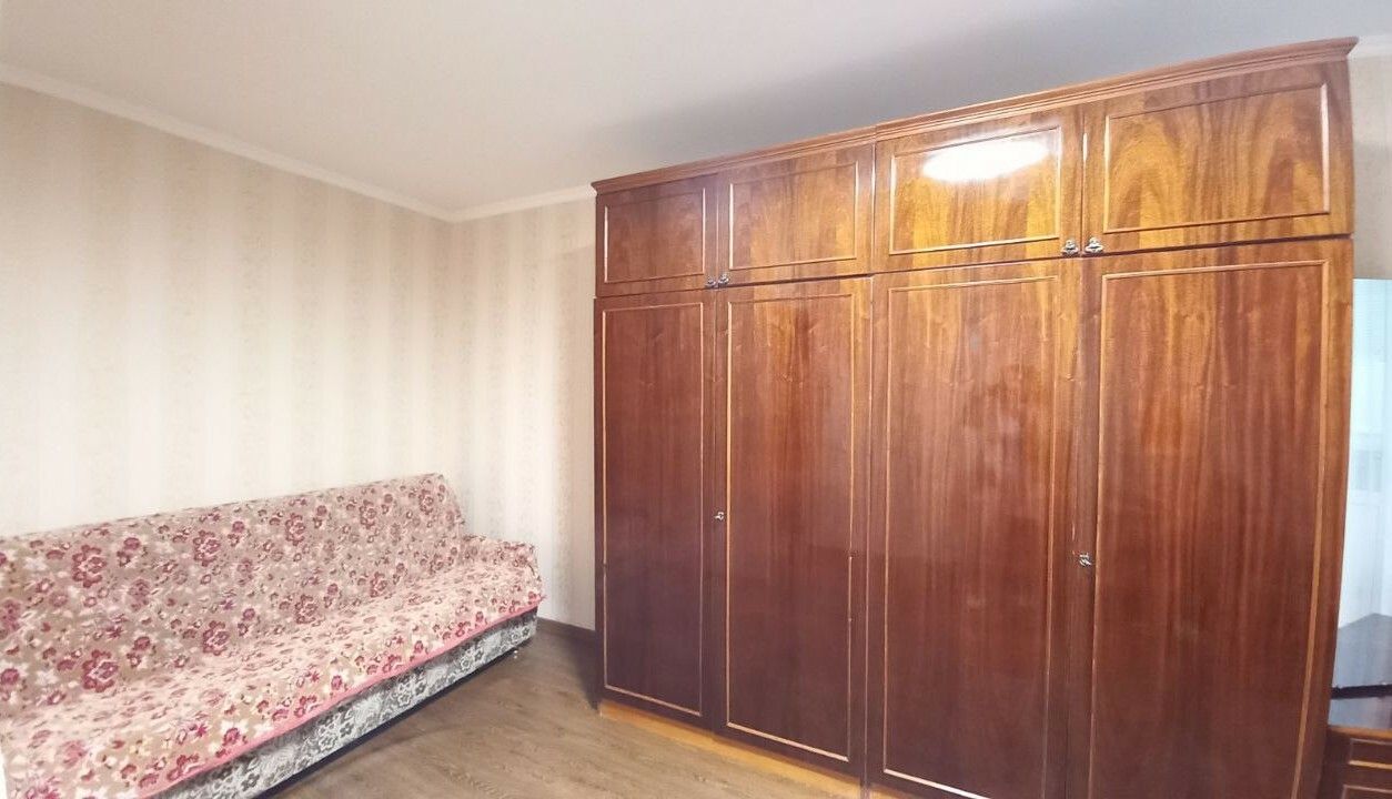 1832379767544844