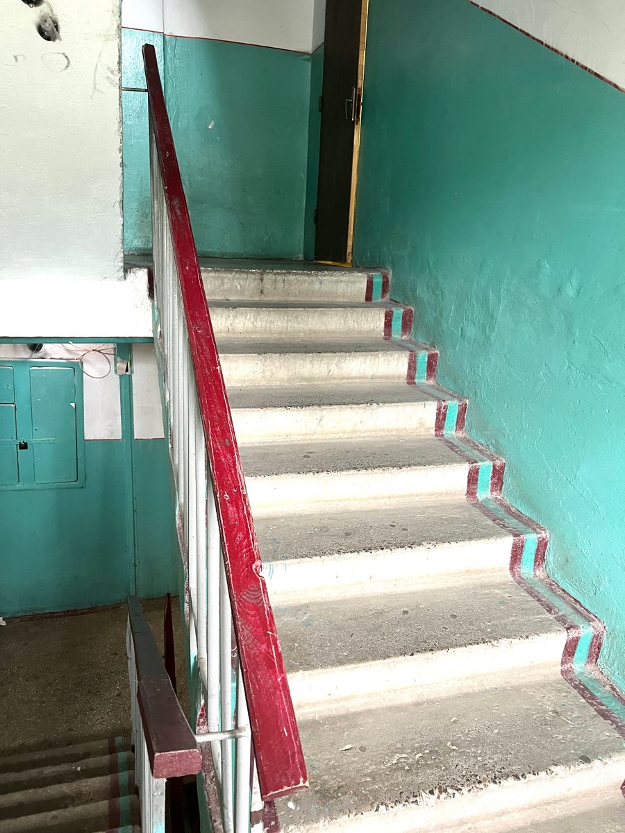 1832546472085846