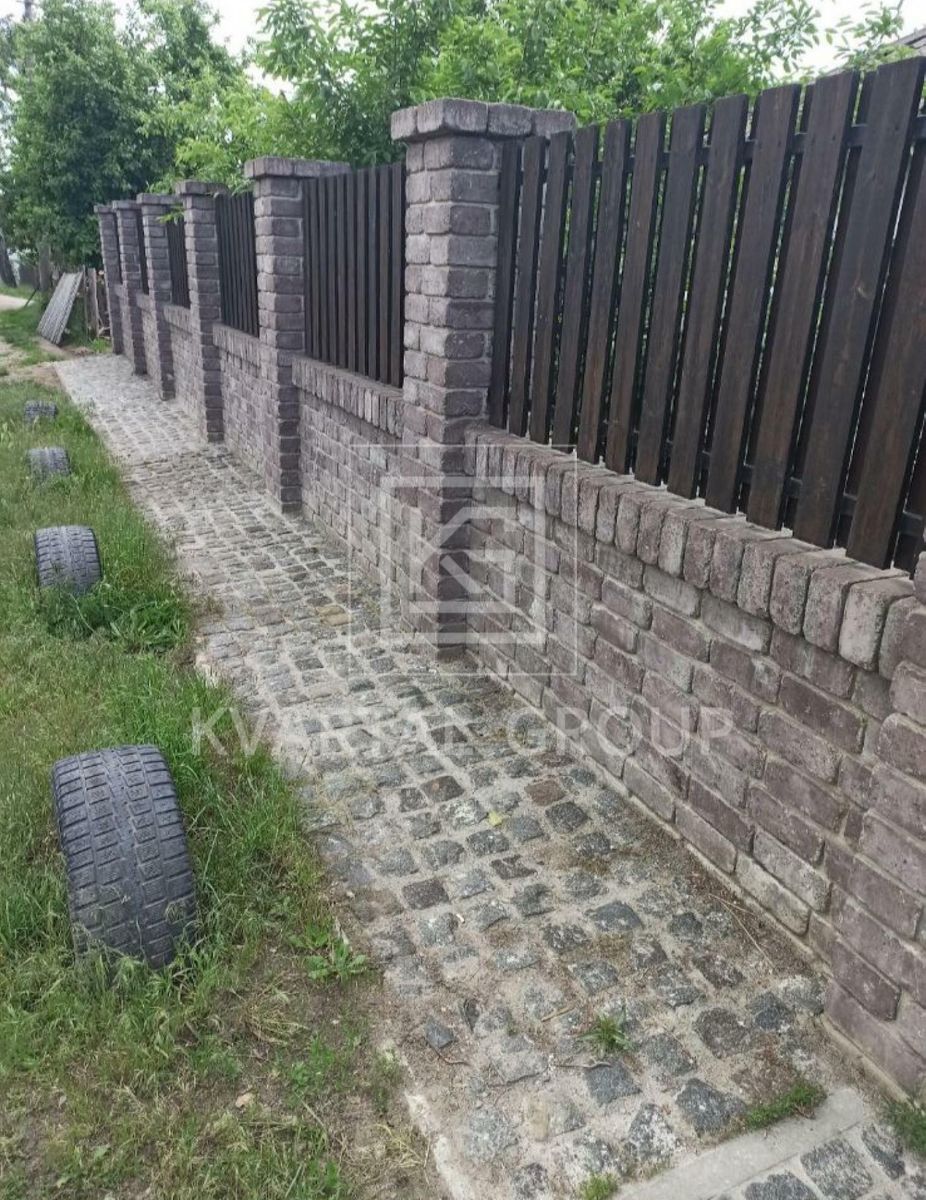 1836352601914847
