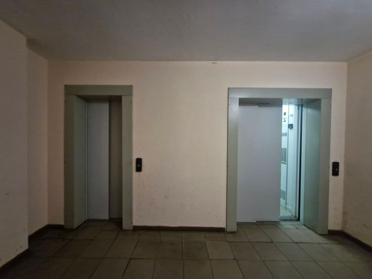 1832025765669849