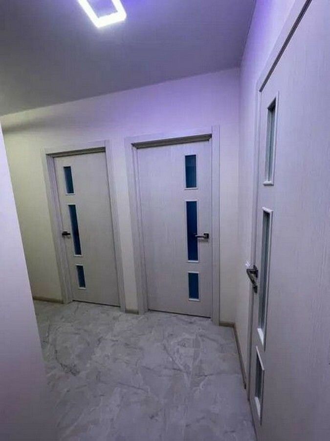 1833373481502849